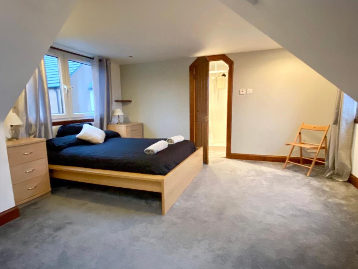 Cosy Cottage With Free Parking Close To Airport EDI Kültér fotó